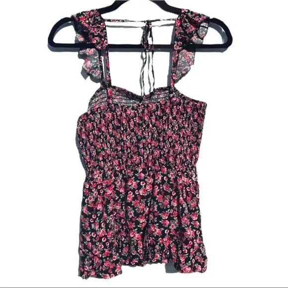 ❌❌NOT FOR SALE Francesca’s Floral Smocked Flutter Sleeve Top - Picture 5 of 7